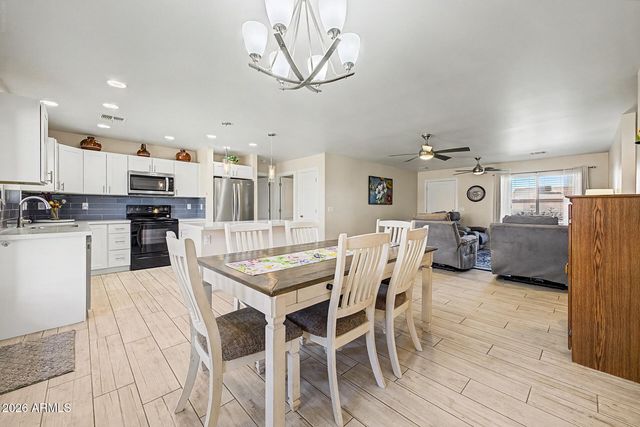 332 W 14TH Avenue, Apache Junction, AZ 85120