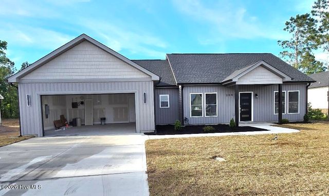 204 Windsor Farm Road, Kinston, NC 28504