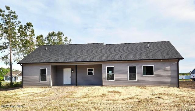 204 Windsor Farm Road, Kinston, NC 28504