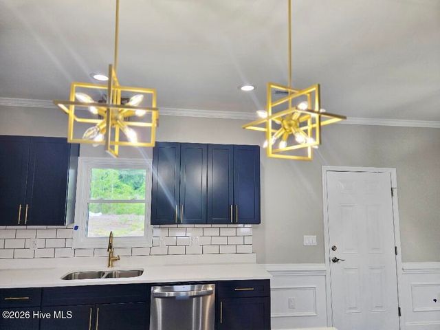 204 Windsor Farm Road, Kinston, NC 28504