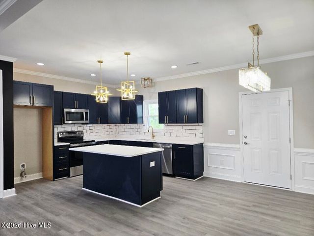 204 Windsor Farm Road, Kinston, NC 28504