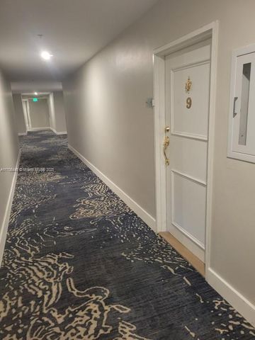 5601 Collins Ave PH-9, Miami Beach, FL 33140