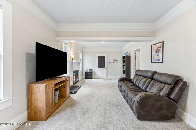 683 BRIDAL Avenue, Jacksonville, FL 32205