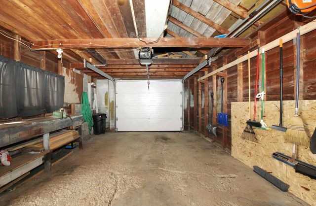 504 N 4th Street, Clinton, IA 52732