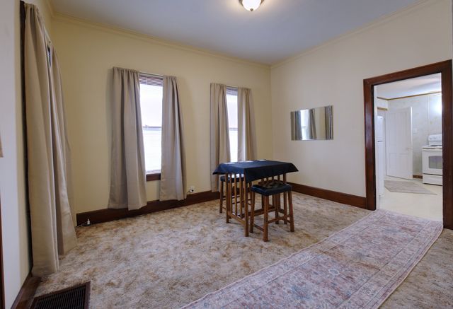 504 N 4th Street, Clinton, IA 52732