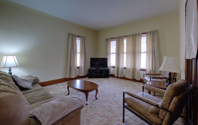 504 N 4th Street, Clinton, IA 52732