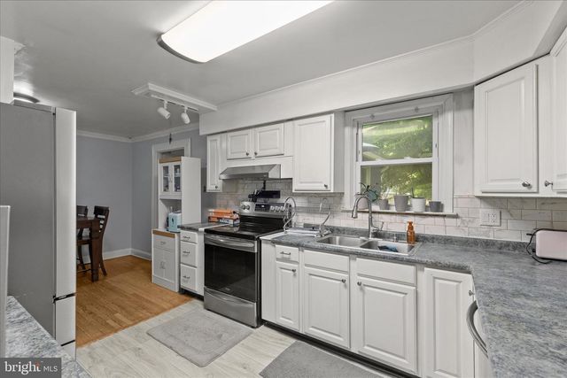 700 S ROYAL ST, York, PA 17402