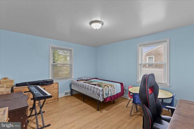 700 S ROYAL ST, York, PA 17402