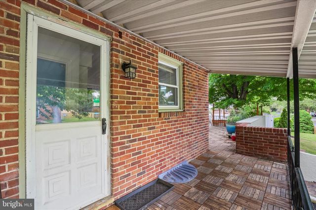700 S ROYAL ST, York, PA 17402