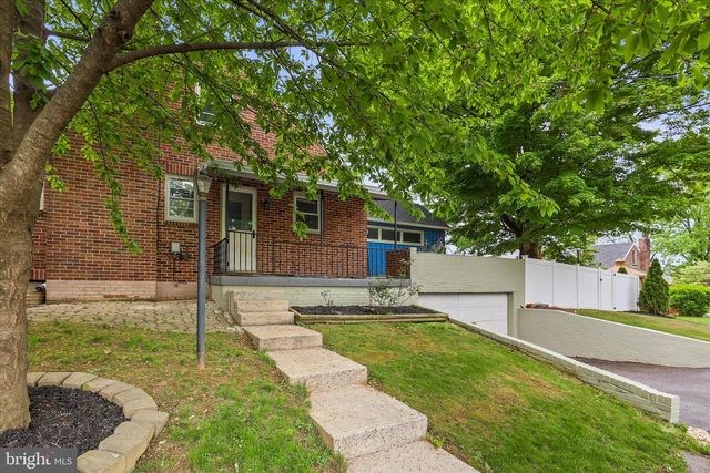 700 S ROYAL ST, York, PA 17402