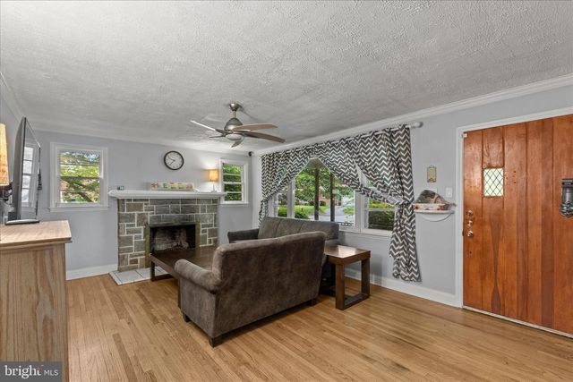 700 S ROYAL ST, York, PA 17402