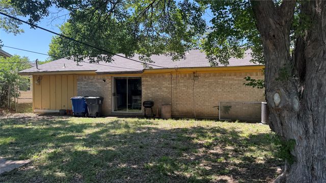 3516 Softcloud Drive, Dallas, TX 75241