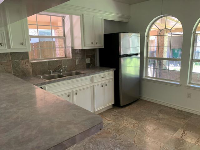 4722 Woodside Street, Houston, TX 77023