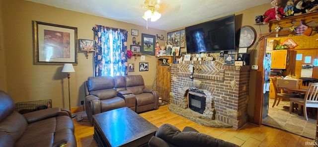 54 S Saint Francis Street, Posey, IN 47633