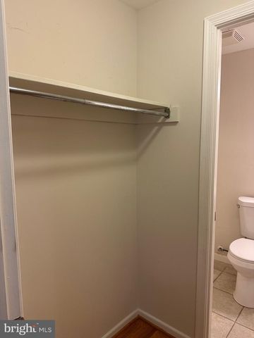 3377 ARDLEY CT, Falls Church, VA 22041