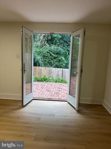 3377 ARDLEY CT, Falls Church, VA 22041