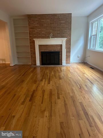 3377 ARDLEY CT, Falls Church, VA 22041