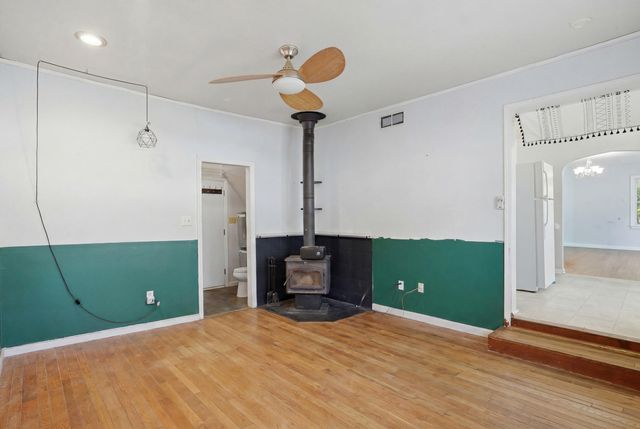 710 HIRTH AVE, Columbia, MO 65203