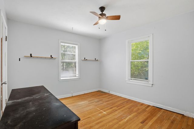 710 HIRTH AVE, Columbia, MO 65203