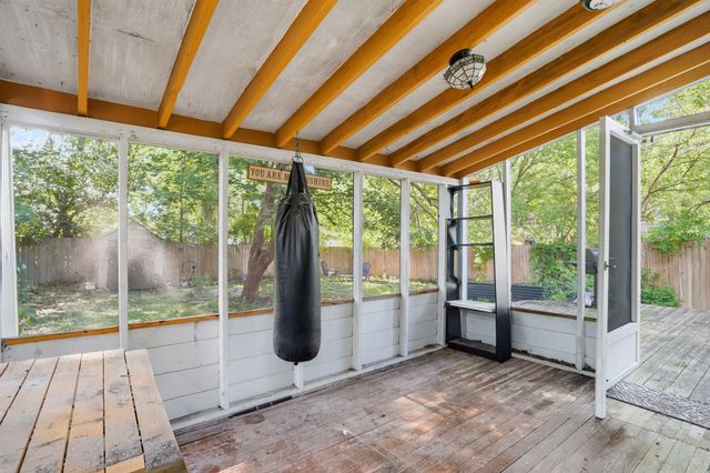 710 HIRTH AVE, Columbia, MO 65203