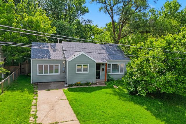 710 HIRTH AVE, Columbia, MO 65203