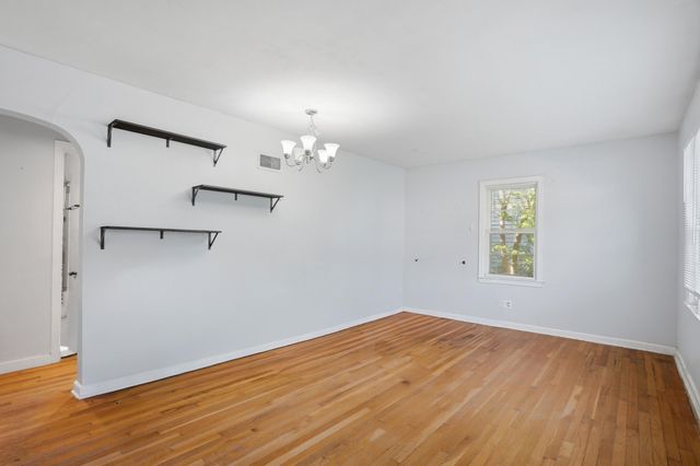 710 HIRTH AVE, Columbia, MO 65203