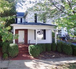 618 Park Street, Barnesville, OH 43713