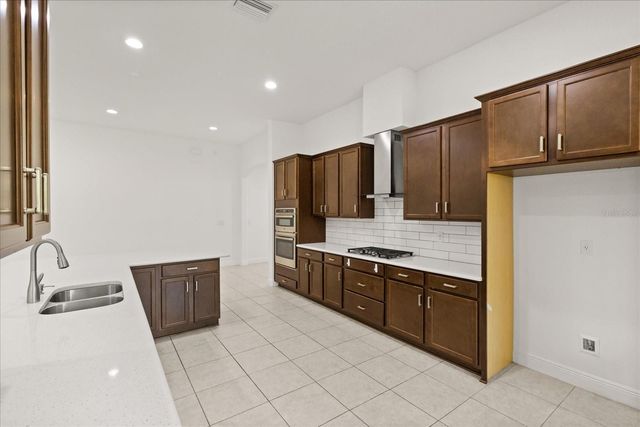 3918 GAVIOTA DRIVE, Sun City Center, FL 33573