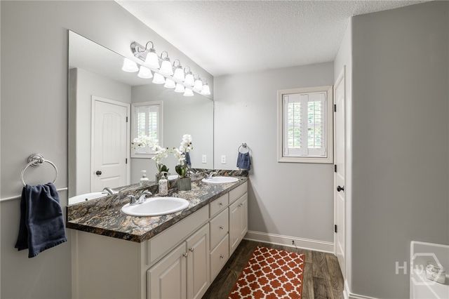 621 Lake Vista Drive Drive, Jefferson, GA 30549