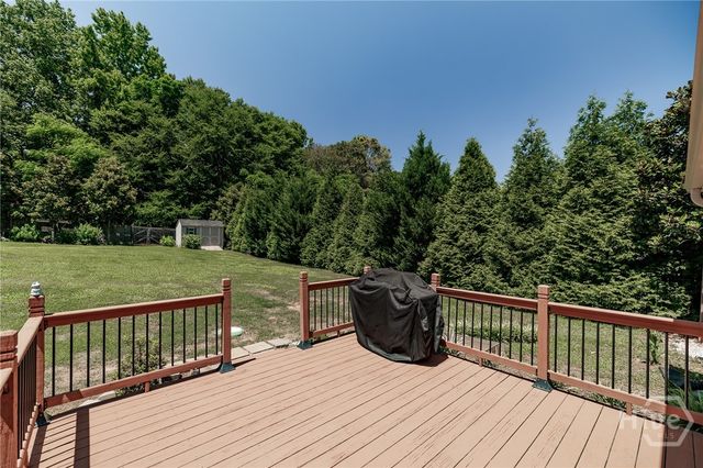 621 Lake Vista Drive Drive, Jefferson, GA 30549