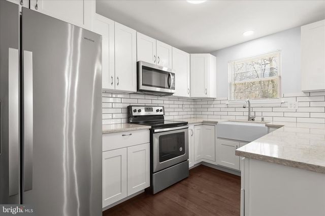 4065 RUSTICO RD, Middle River, MD 21220