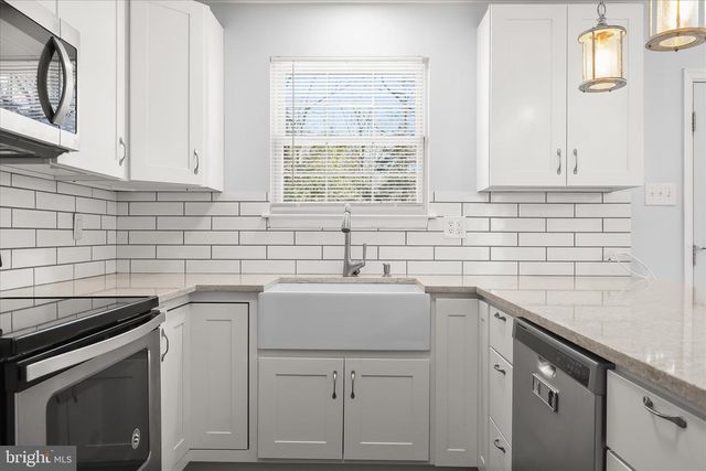 4065 RUSTICO RD, Middle River, MD 21220