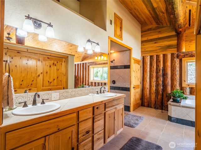 22525 Highway 20, Okanogan, WA 98840