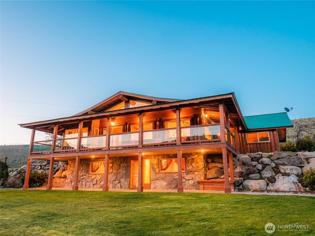 22525 Highway 20, Okanogan, WA 98840