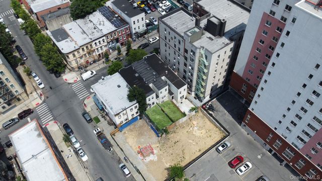 506 E 183rd Street, Bronx, NY 10458
