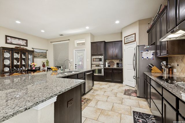 416 Trotti Cv, Cibolo, TX 78108