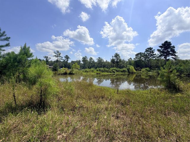 385 County Road 3773, Cleveland, TX 77327
