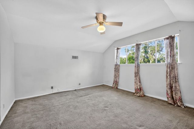 444 Southern Oaks Drive, Lake Jackson, TX 77566