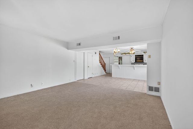 444 Southern Oaks Drive, Lake Jackson, TX 77566