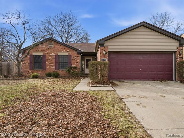 41670 Amberly Drive, Clinton Township, MI 48038