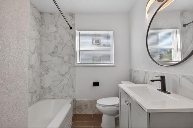 3444 Blodgett Street, Houston, TX 77004