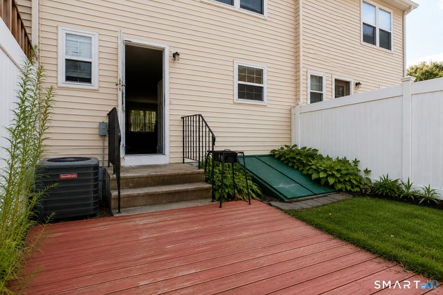 4 Mulberry Lane 4, Glastonbury, CT 06033