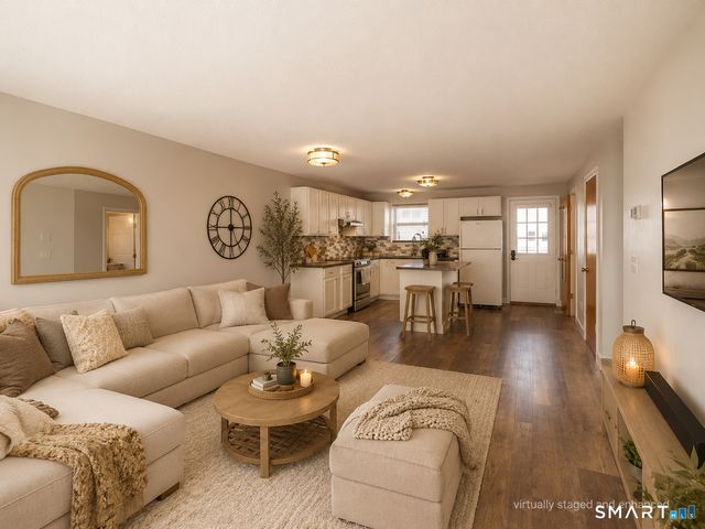 4 Mulberry Lane 4, Glastonbury, CT 06033