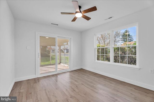 38 PINECREST DR, Woodbury, NJ 08096