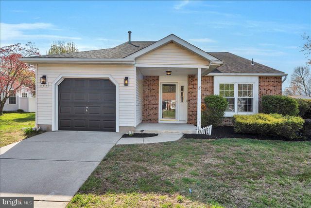 38 PINECREST DR, Woodbury, NJ 08096