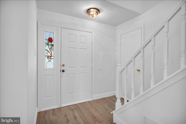 38 PINECREST DR, Woodbury, NJ 08096