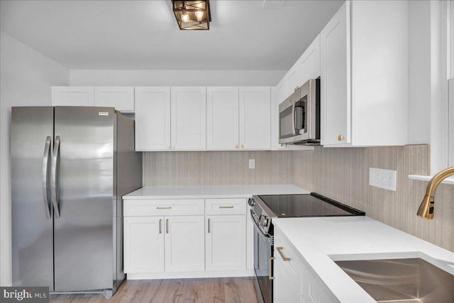 38 PINECREST DR, Woodbury, NJ 08096