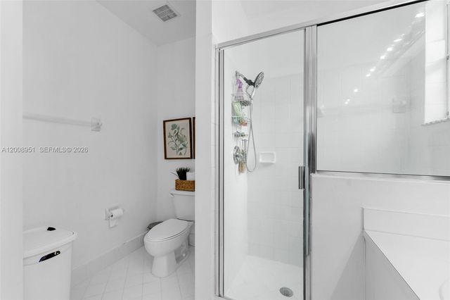 2406 NE 41st Pl, Homestead, FL 33033
