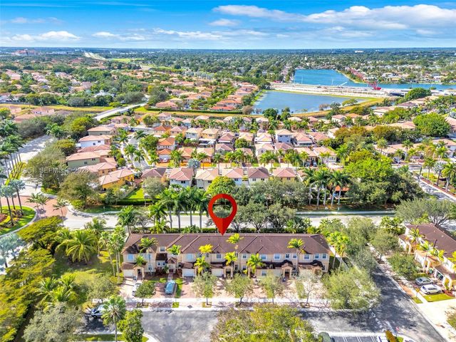 2406 NE 41st Pl, Homestead, FL 33033
