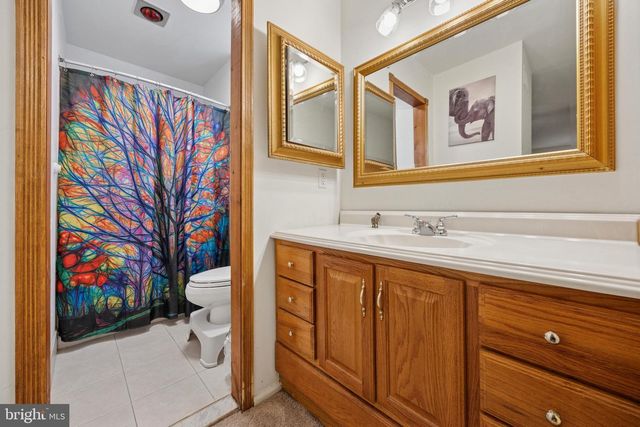 1606 RIVERSEDGE DR, Delanco, NJ 08075